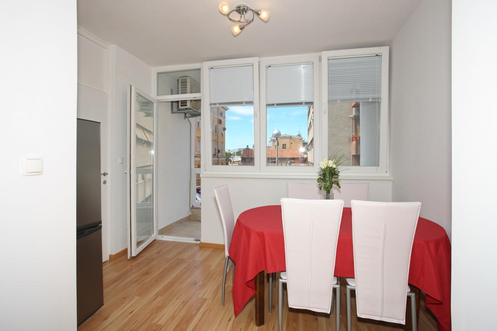 Bay Bridge Center Apartment 1 Zadar Oda fotoğraf